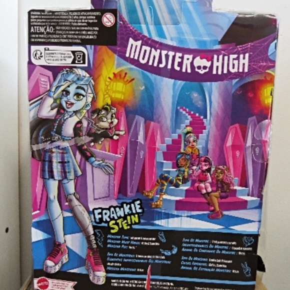 Monster High Doll, Frankie Stein with Blue & Black Streaked Hair Watzie - Picture 6 of 6
